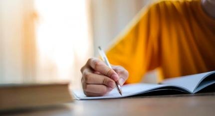 3ff9f9ffd2043797bdaf64ee8aaca8f9