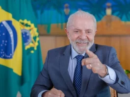 Lula lidera cenários eleitorais em 2026 e aprovação do governo chega a 51,2%, diz AtlasIntel