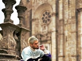 Zé Felipe esquenta a web e mostra nova tatuagem na virilha; veja