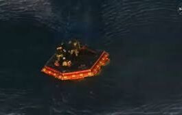 VÍDEO: astronautas da NASA voltam à Terra após missão de sobrevoo à Lua