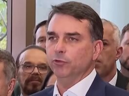 Flávio Bolsonaro diz que encontrou Vorcaro após prisão para por ponto final em parceria