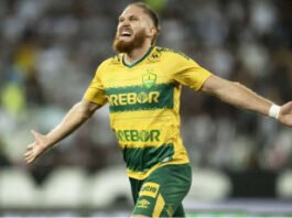 Ex-atacante do Cuiabá, Isidro Pitta é convocado pelo Paraguai para a Copa