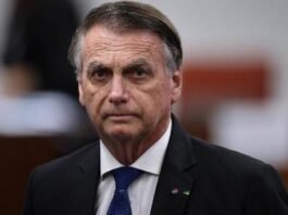 Bolsonaro presta depoimento sobre arma apreendida no DF