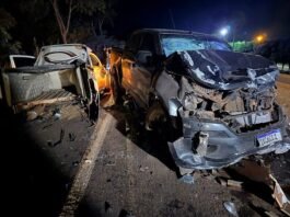 Acidente entre Saveiro, carreta e S10 deixa um morto e dois feridos em Nossa Senhora do Livramento; vídeo
