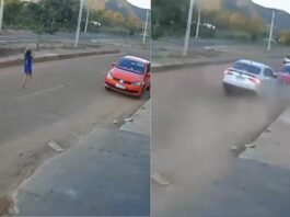 Criança é lançada após carro em alta velocidade destruir veículo estacionado