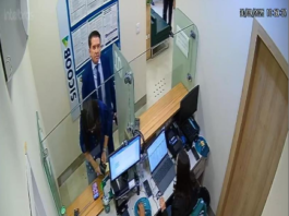 Imagens mostram Sérgio Ricardo e assessores sacando dinheiro desviado do TCE
