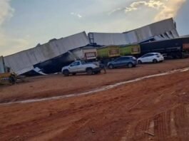 Temporal derruba barracões, arranca telhados e destrói veículos em Matupá; veja vídeo