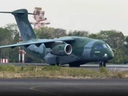 Aviões da FAB chegam a Manaus para combater incêndios