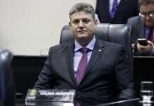 Moretto torra R$ 470 mil com torneios de futebol society em MT